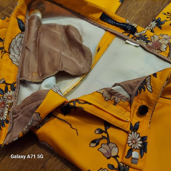 Zara Woman Mustard Floral Pants - Picture 8 of 11